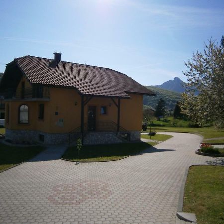 Apartament Apartman Nikolaus Ogulin Zewnętrze zdjęcie