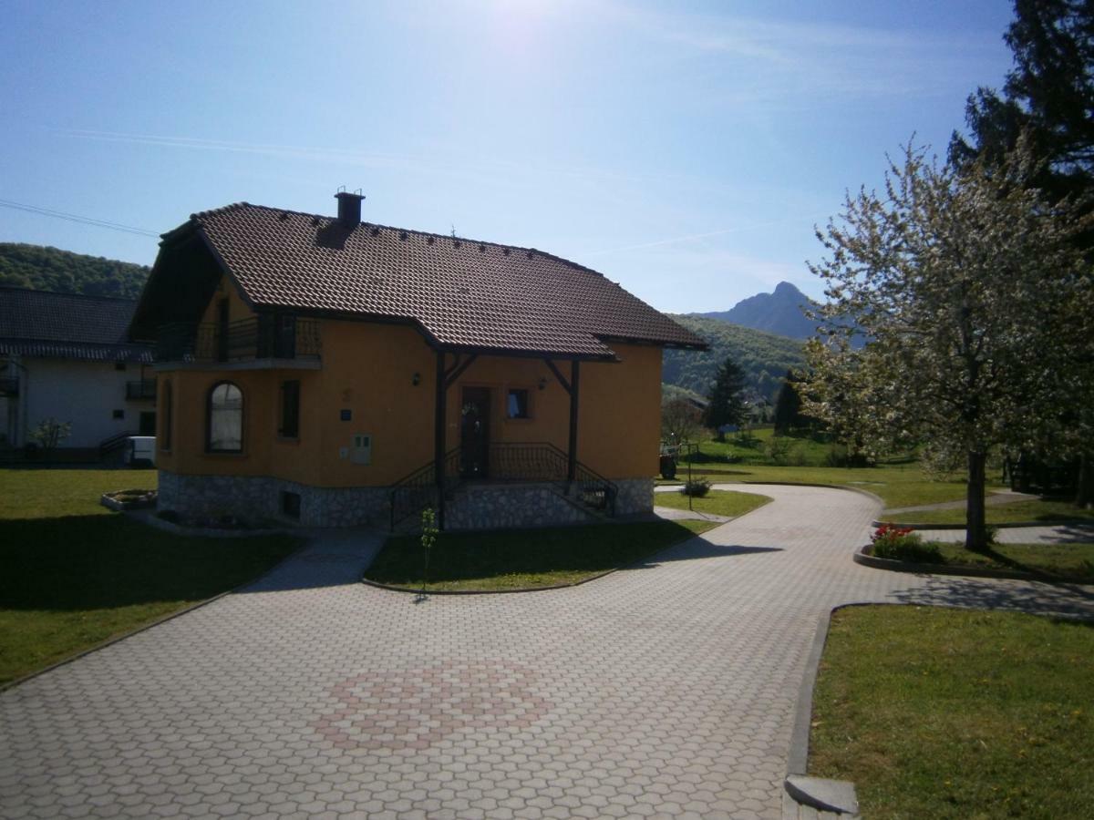 Apartament Apartman Nikolaus Ogulin Zewnętrze zdjęcie