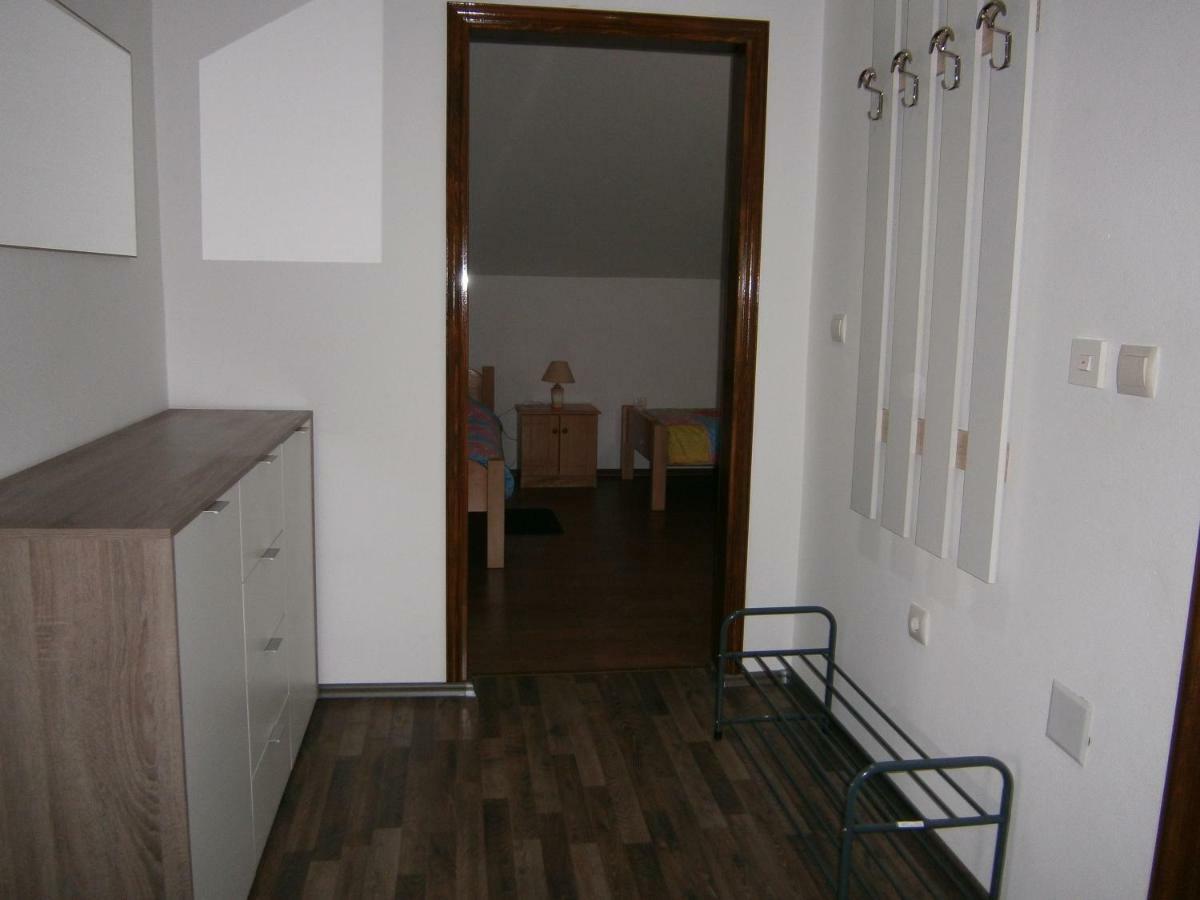 Apartament Apartman Nikolaus Ogulin Zewnętrze zdjęcie