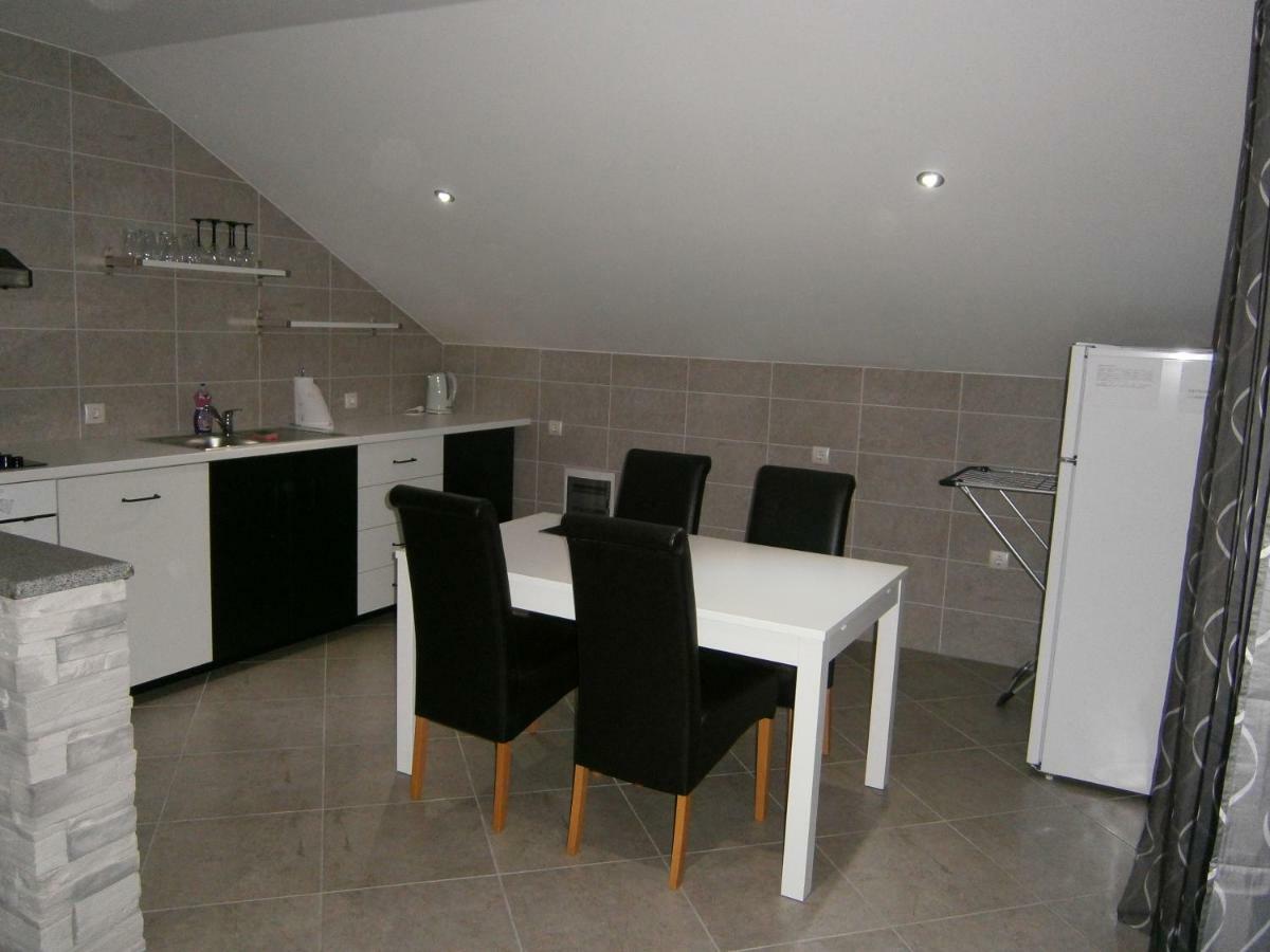 Apartament Apartman Nikolaus Ogulin Zewnętrze zdjęcie